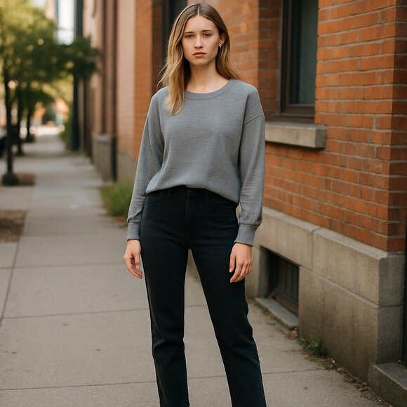 Lush Sweaters - NWT LUSH Sweater Womens Size XS Grey Knit Pullover Crew Neck Cozy Chic